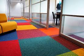 Dalles de moquettes colorées proche Le Havre.